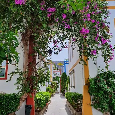 Διαμέρισμα Billy's By Livvo *